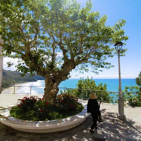 Holidaycasa Roby - A Due Passi Dal Mare * Sperlonga